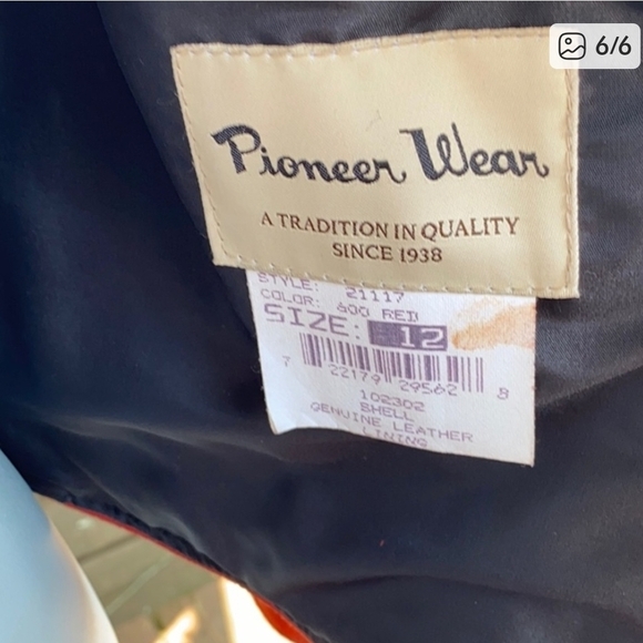 PIONEER Red Fringe Women's Blazer - Picture 5 of 5